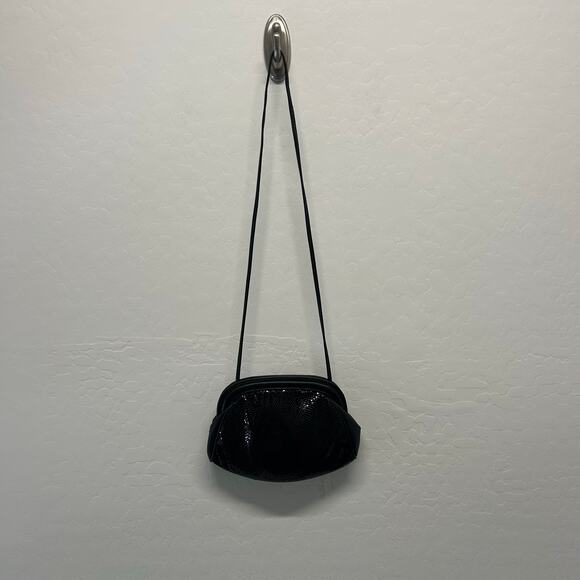 Vintage Whiting & Davis Black Metal Mesh
Shoulder Bag/Clutch - Picture 5 of 5